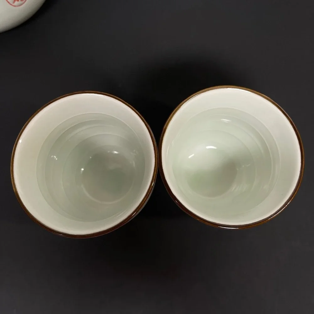 Maneki Neko Lucky Cat Japanese Ceramic Teapot and 2 Cup Set White Lucky Charm
